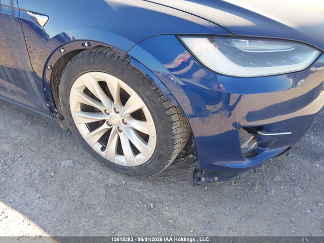 Tesla MODEL X 2017 5YJXCDE29HF071640 Image 6