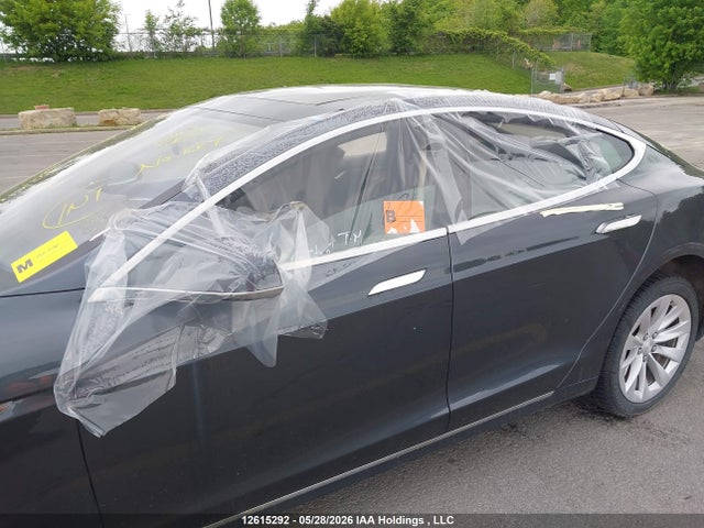 Tesla MODEL S 2016 5YJSA1E21GF154301 Image 23