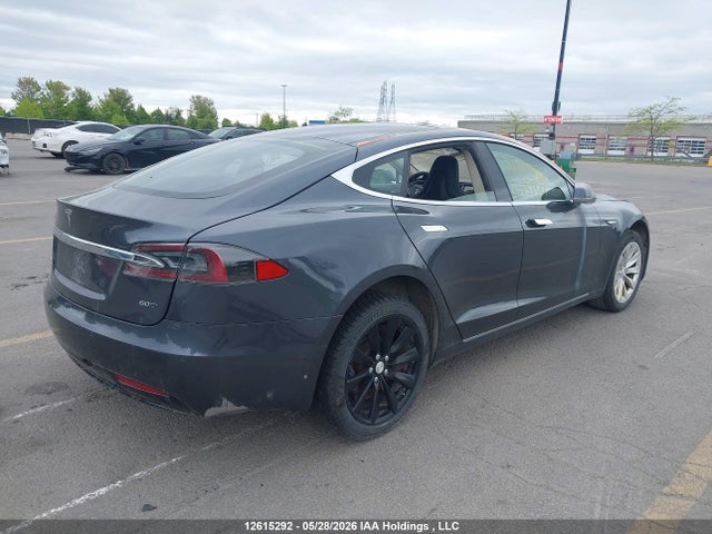 Tesla MODEL S 2016 5YJSA1E21GF154301 Image 4