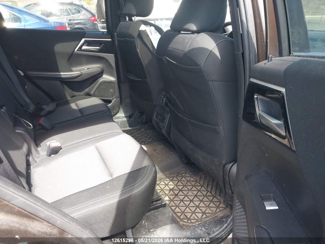 JA4J4VA8XRZ614602 Mitsubishi Outlander Le/se/sel