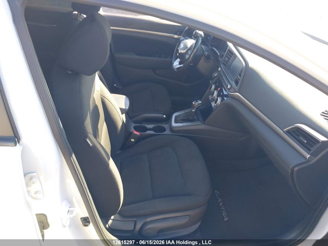 Продаж на аукціоні авто 2020 Hyundai Elantra Preferred With Sun And Safety Package Auto Ivt, vin: KMHD84LF5LU979198, номер лоту: 12615297