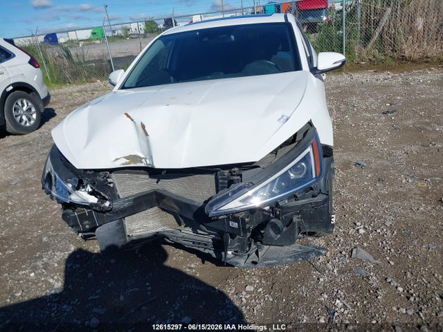 Продаж на аукціоні авто 2020 Hyundai Elantra Preferred With Sun And Safety Package Auto Ivt, vin: KMHD84LF5LU979198, номер лоту: 12615297