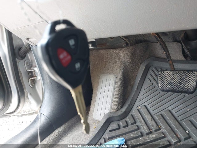 Продажа на аукционе авто 2006 Toyota Rav4, vin: JTMBD33V666017817, номер лота: 12615300