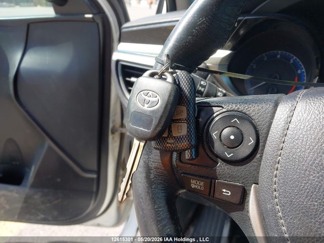 Toyota Corolla 2015 2T1BURHE2FC254289 Image 11