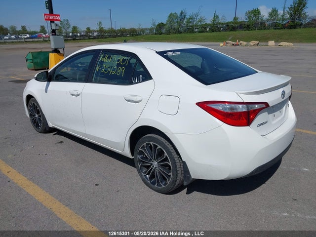 Toyota Corolla 2015 2T1BURHE2FC254289 Image 3