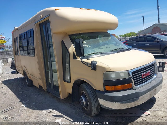 12615330 :رقم المزاد ، 1GDJG316281179017 vin ، 2008 Gmc Savana G35  Cutaway مزاد بيع