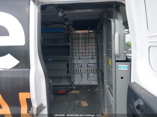 Ford Transit T-150 2018 1FTYE1ZMXJKA30306 Image 8