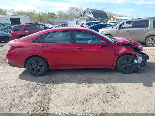 KMHLM4AG8MU100197 Hyundai ELANTRA SEL