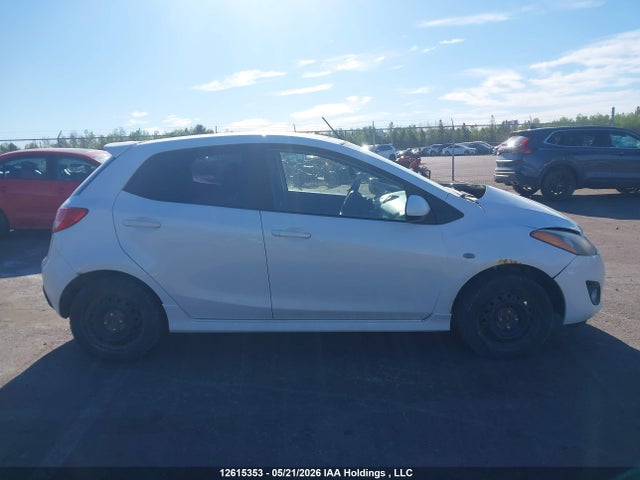 12615353 :رقم المزاد ، JM1DE1HYXB0104291 vin ، 2011 Mazda Mazda2 مزاد بيع