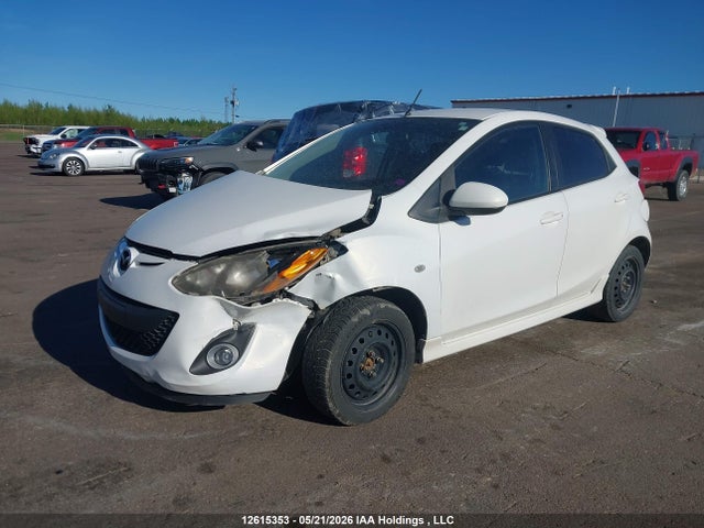 12615353 :رقم المزاد ، JM1DE1HYXB0104291 vin ، 2011 Mazda Mazda2 مزاد بيع