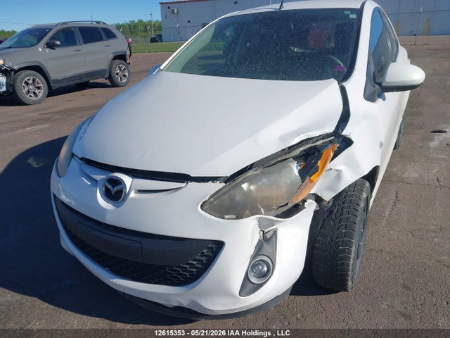12615353 :رقم المزاد ، JM1DE1HYXB0104291 vin ، 2011 Mazda Mazda2 مزاد بيع