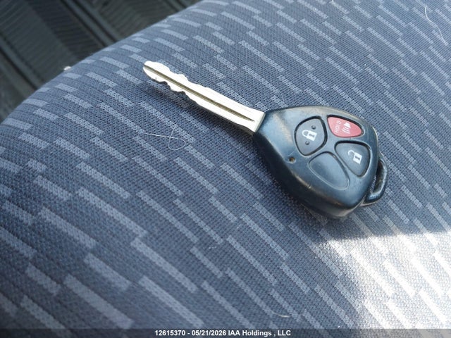 2010 Toyota Yaris მანქანა იყიდება აუქციონზე, vin: JTDBT4K3XA1386601, აუქციონის ნომერი: 12615370