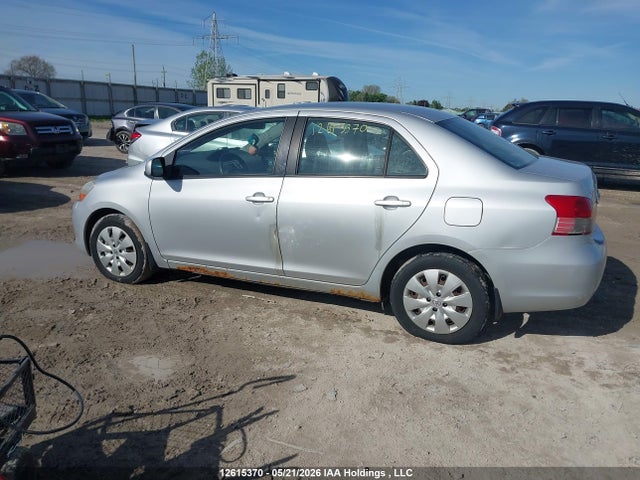 2010 Toyota Yaris მანქანა იყიდება აუქციონზე, vin: JTDBT4K3XA1386601, აუქციონის ნომერი: 12615370