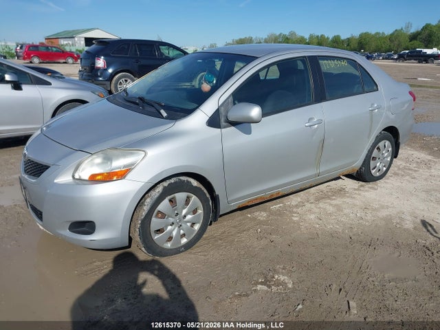 2010 Toyota Yaris მანქანა იყიდება აუქციონზე, vin: JTDBT4K3XA1386601, აუქციონის ნომერი: 12615370