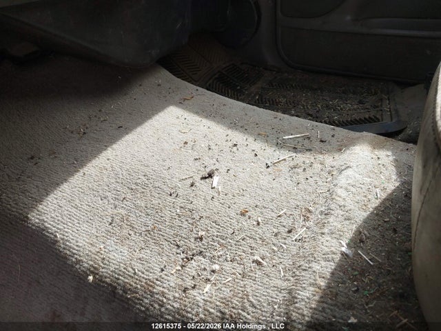 Aukcja sprzedaży 2000 Chevrolet Silverado K2500, vin: 1GCGK29U8YE158675, numer aukcji: 12615375