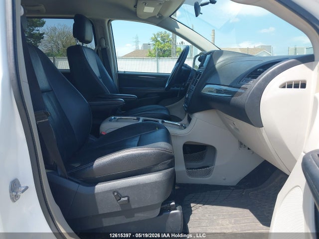 12615397 :رقم المزاد ، 2C4RDGDG9GR363781 vin ، 2016 Dodge Grand Caravan Crew مزاد بيع
