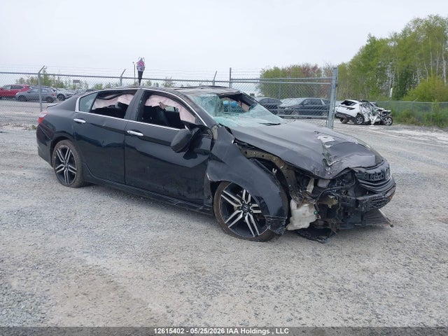 12615402 :رقم المزاد ، 1HGCR2F51HA807006 vin ، 2017 Honda Accord Sport مزاد بيع