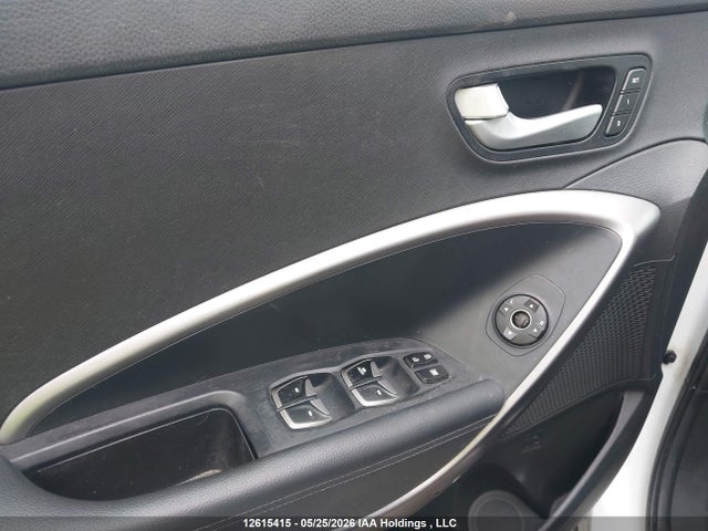 12615415 :رقم المزاد ، 5XYZUDLB7EG153198 vin ، 2014 Hyundai Santa Fe Sport 2.4 Luxury مزاد بيع