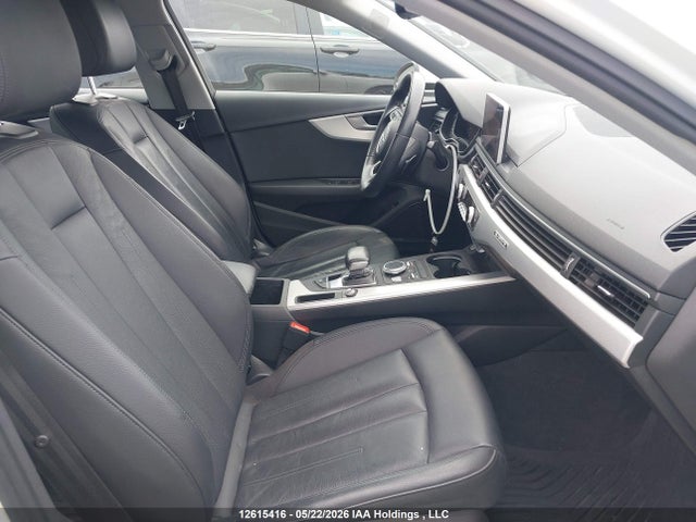 2019 Audi A4 მანქანა იყიდება აუქციონზე, vin: WAUCNAF40KA010438, აუქციონის ნომერი: 12615416