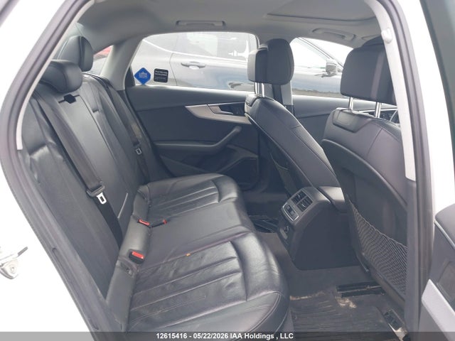 2019 Audi A4 მანქანა იყიდება აუქციონზე, vin: WAUCNAF40KA010438, აუქციონის ნომერი: 12615416