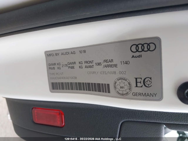 2019 Audi A4 მანქანა იყიდება აუქციონზე, vin: WAUCNAF40KA010438, აუქციონის ნომერი: 12615416