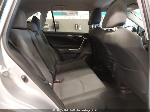 Продаж на аукціоні авто 2021 Toyota Rav4, vin: 2T3B1RFV5MC225644, номер лоту: 12615417