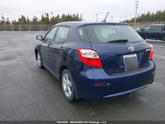12615424 :رقم المزاد ، 2T1KU4EE4CC867680 vin ، 2012 Toyota Matrix مزاد بيع