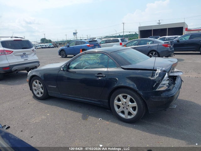 2002 Mercedes-benz Slk 230 მანქანა იყიდება აუქციონზე, vin: WDBKK49F12F262416, აუქციონის ნომერი: 12615428