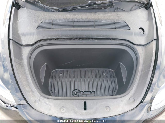 Tesla Model Y Long Range/rwd 2024 7SAYGDED2RF071848 Image 10