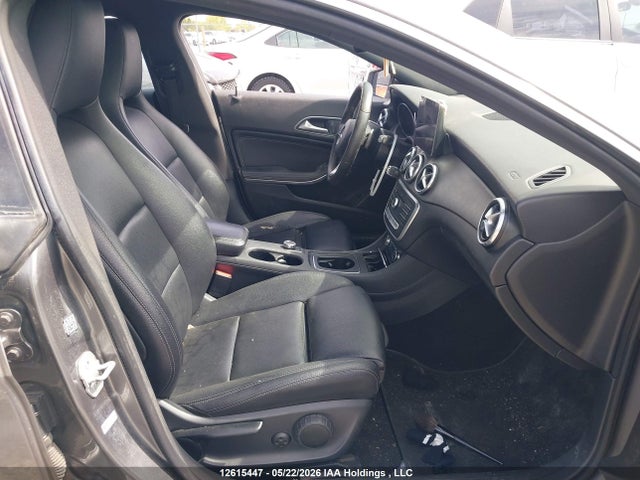 2017 Mercedes-benz Cla 250 4matic მანქანა იყიდება აუქციონზე, vin: WDDSJ4GB0HN432113, აუქციონის ნომერი: 12615447