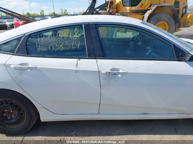 Honda Civic 2018 2HGFC2F61JH038344 Image 12