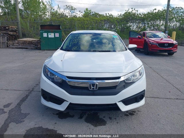 Honda Civic 2018 2HGFC2F61JH038344 Image 13