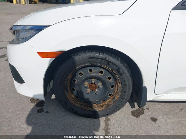 Honda Civic 2018 2HGFC2F61JH038344 Image 21