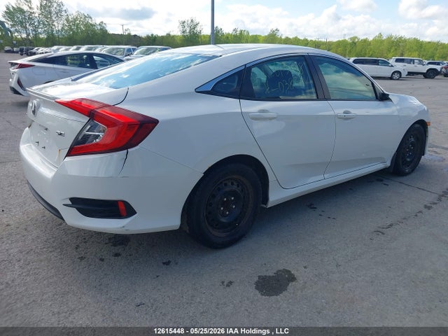 Honda Civic 2018 2HGFC2F61JH038344 Image 4