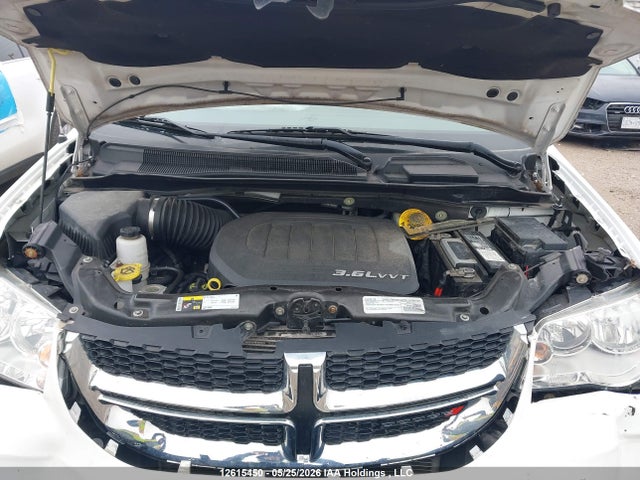 Dodge Grand Caravan Crew 2016 2C4RDGDG3GR308680 Image 9