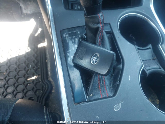 12615452 :رقم المزاد ، 4T1BD1FK3HU223774 vin ، 2017 Toyota Camry Hybrid Se مزاد بيع