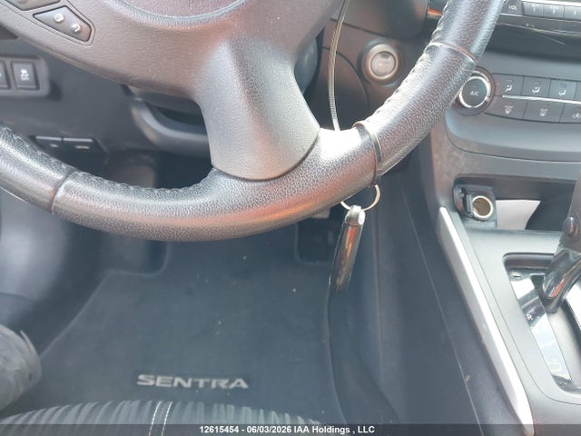 2017 Nissan Sentra 1.8 S/1.8 Sl/1.8 Sv მანქანა იყიდება აუქციონზე, vin: 3N1AB7AP7HY356176, აუქციონის ნომერი: 12615454