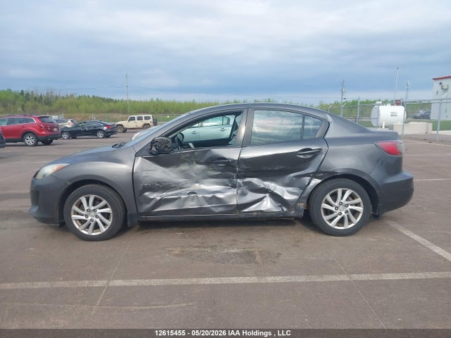 12615455 :رقم المزاد ، JM1BL1V74C1572201 vin ، 2012 Mazda 3 I مزاد بيع
