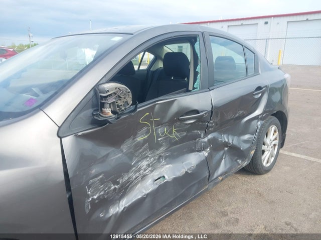 12615455 :رقم المزاد ، JM1BL1V74C1572201 vin ، 2012 Mazda 3 I مزاد بيع