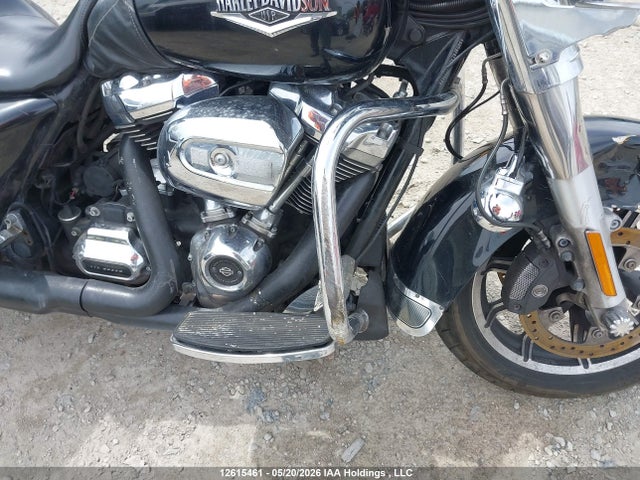 12615461 :رقم المزاد ، 5HD1FBCA0HB619367 vin ، 2017 Harley-davidson Flhr Road King مزاد بيع