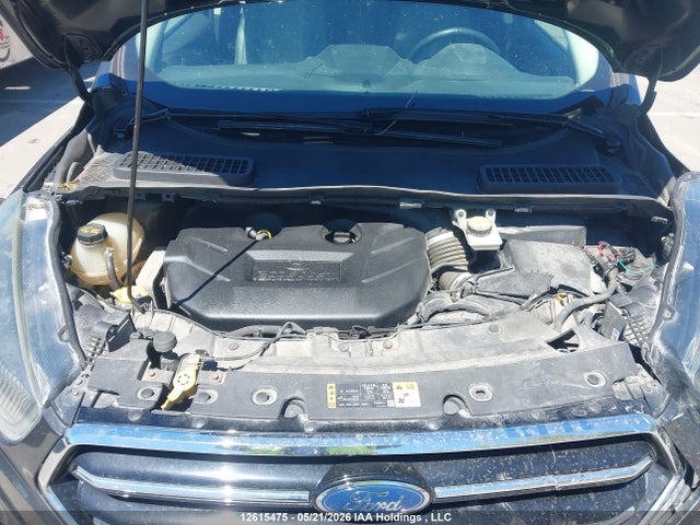 1FMCU9G99HUB24424 Ford Escape