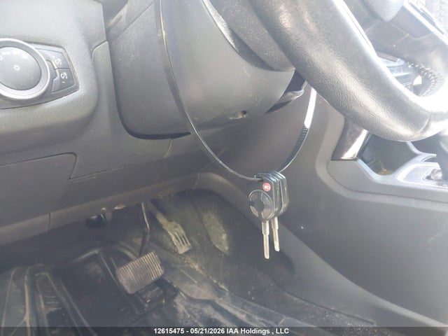1FMCU9G99HUB24424 Ford Escape