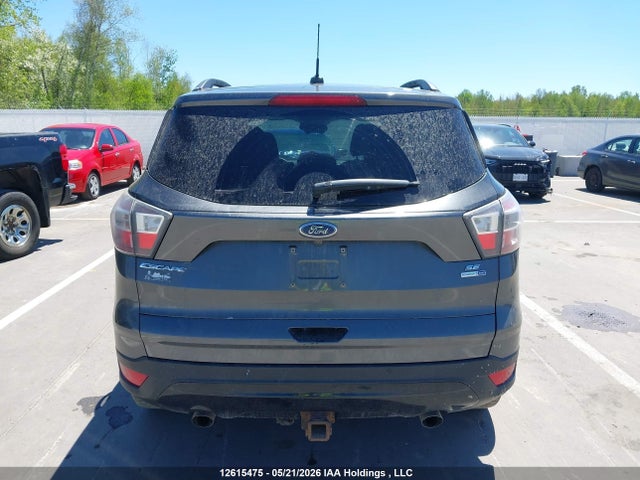 1FMCU9G99HUB24424 Ford Escape