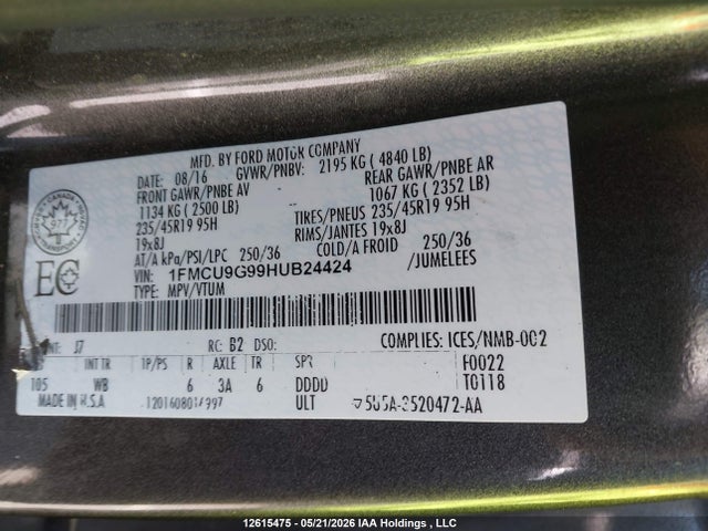 1FMCU9G99HUB24424 Ford Escape