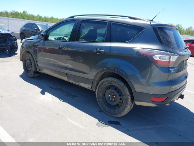 1FMCU9G99HUB24424 Ford Escape