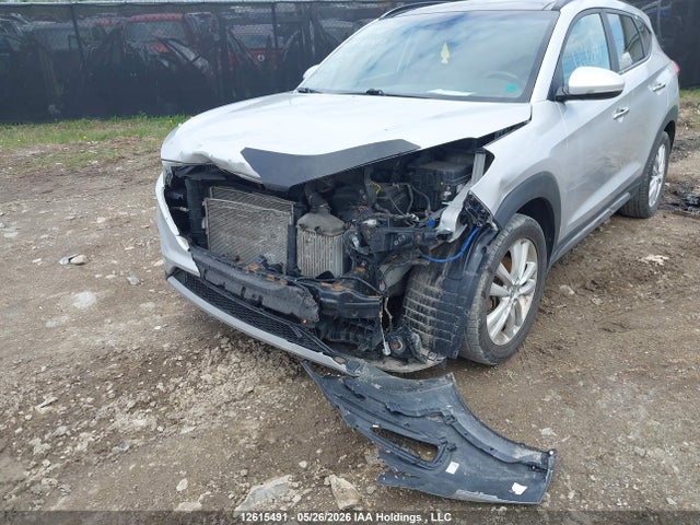 Продажа на аукционе авто 2017 Hyundai Tucson Se, vin: KM8J3CA23HU309815, номер лота: 12615491