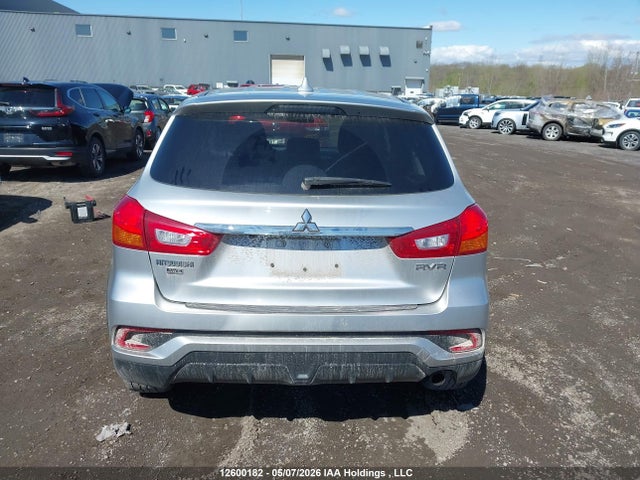 JA4AJ3AU6JU603012 Mitsubishi RVR SE