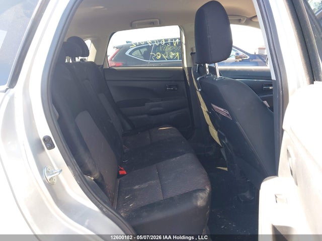 JA4AJ3AU6JU603012 Mitsubishi RVR SE