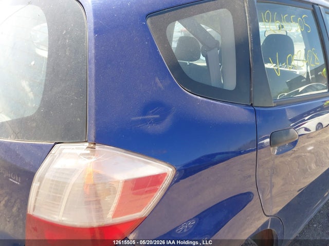 Aukcja sprzedaży 2013 Honda Fit Dx, vin: LUCGE8G2XD3003428, numer aukcji: 12615505