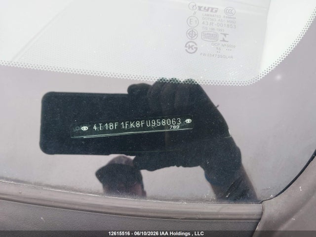4T1BF1FK8FU958063 Toyota Camry